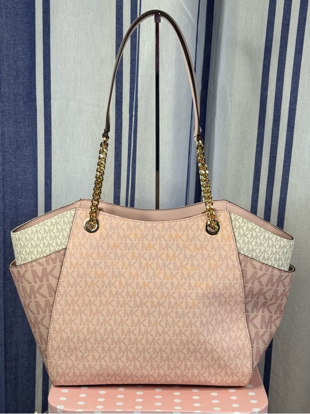 Michael Kors Jet Set Travel Large Shoulder Tote in Powder Blush Multi - Picture 6 of 16